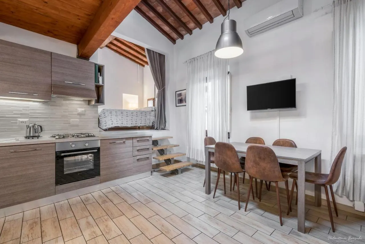 Florence Star Apartment