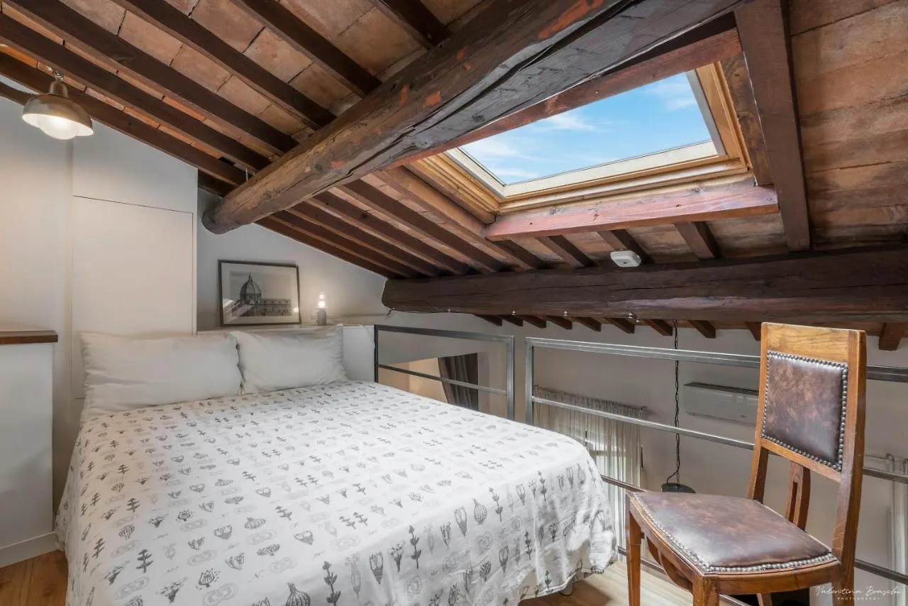 Florence Star Apartment